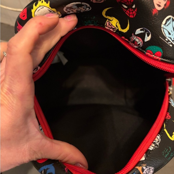 Funko Classic Marvel 80th Anniversary faux Leather Avengers Backpack - Picture 5 of 8